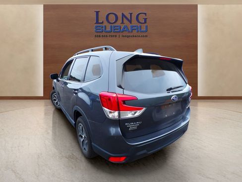 Used 2023 Subaru Forester Premium AWD/4WD image 13