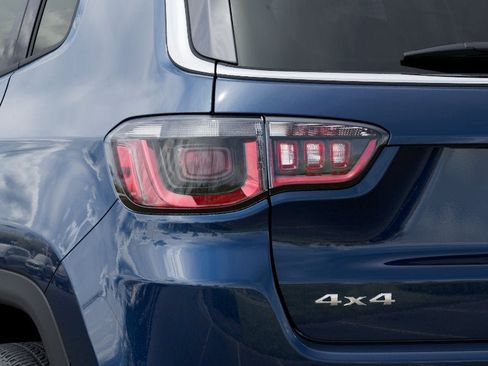 New 2026 Jeep Compass Limited AWD/4WD image 9