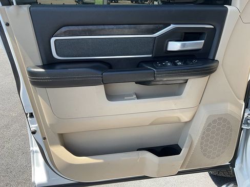 Used 2022 RAM 3500 Big Horn w/ Level C Equiment Group image 30