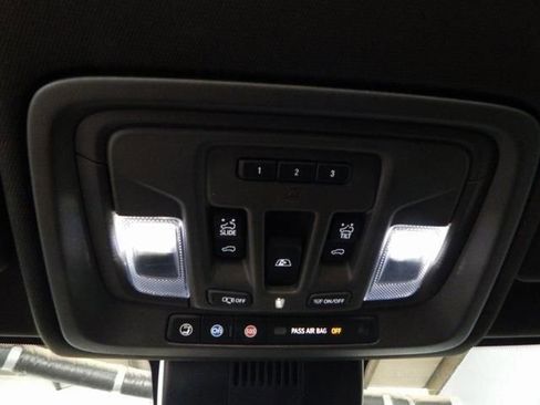 Used 2024 Chevrolet Silverado 1500 LT Trail Boss w/ LT Trail Boss Premium Package image 23