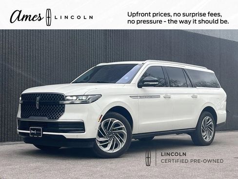 Used 2025 Lincoln Navigator L Reserve AWD/4WD image 1