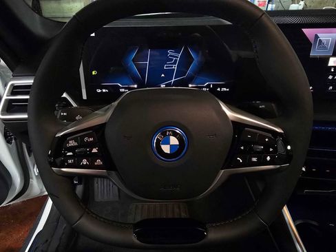 New 2026 BMW i4 xDrive40i w/ Premium Package image 26