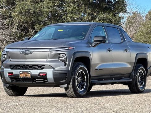 New 2026 Chevrolet Silverado EV Trail Boss image 8
