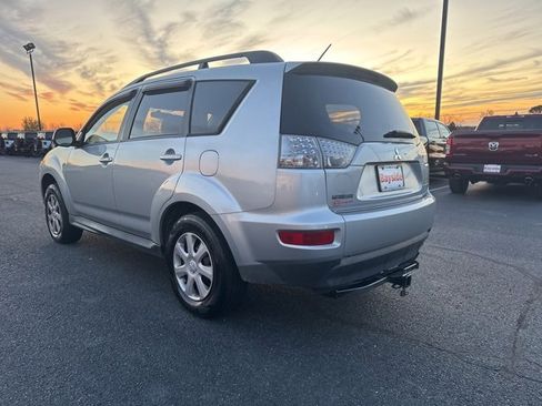 Used 2012 Mitsubishi Outlander ES image 9