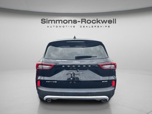 Used 2024 Ford Escape Active w/ Tech Pack #1 image 5