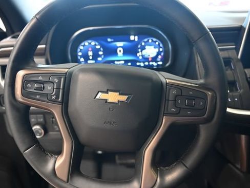 Used 2023 Chevrolet Tahoe High Country AWD/4WD image 25