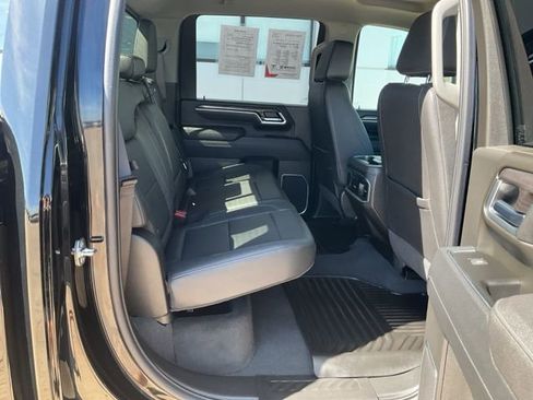 Used 2025 Chevrolet Silverado 2500 LTZ w/ LTZ Plus Package AWD/4WD image 34