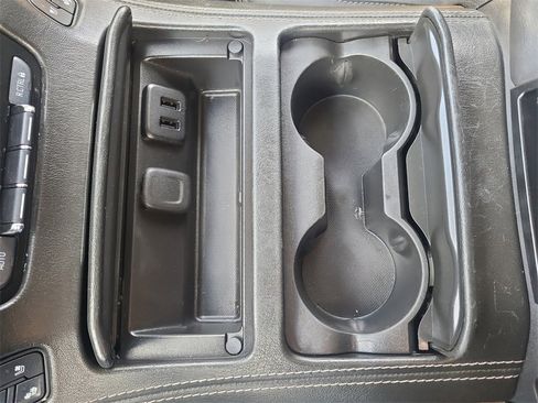 Used 2018 GMC Yukon XL Denali w/ Open Road Package image 26