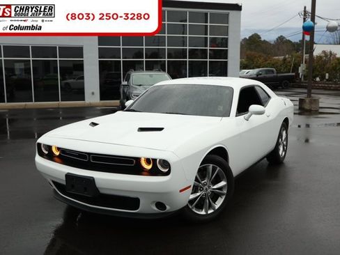 Certified 2023 Dodge Challenger SXT w/ Cold Weather Group image 1