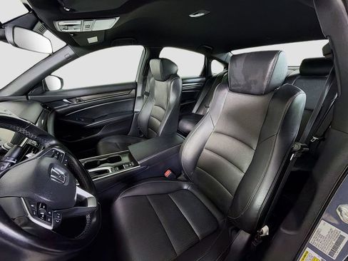 Used 2022 Honda Accord Sport image 13