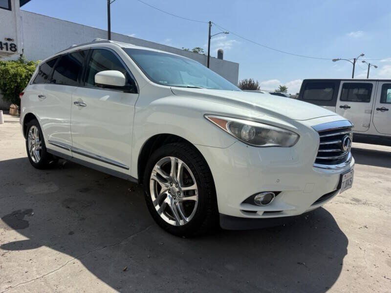 Used 2013 INFINITI JX35 AWD w/ Premium Pkg image 1