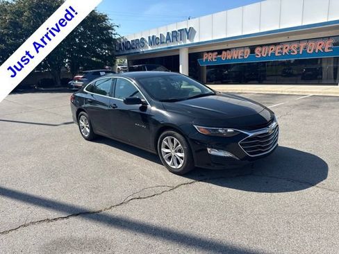 Used 2025 Chevrolet Malibu LT FWD image 1