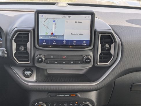 Used 2021 Ford Bronco Sport Big Bend w/ Big Bend Package (96B) AWD/4WD image 17