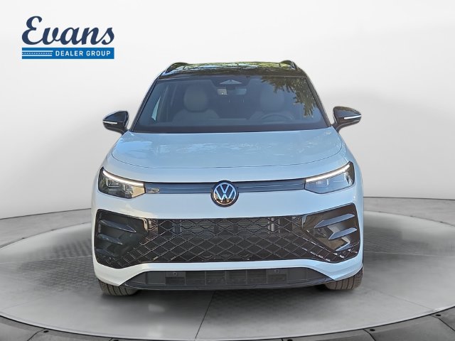 New 2026 Volkswagen Tiguan SE R-Line AWD/4WD image 10