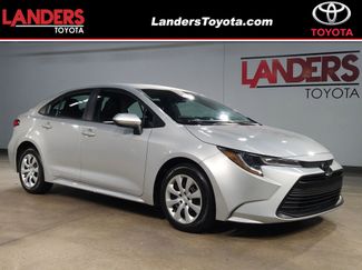 Used 2023 Toyota Corolla LE image 1