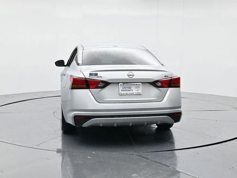 Used 2023 Nissan Altima 2.5 SV image 8