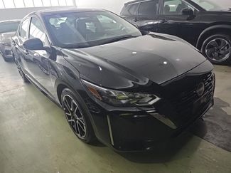 Used 2025 Nissan Sentra SR FWD video 1