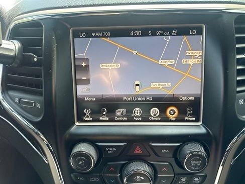 Used 2015 Jeep Grand Cherokee Overland AWD/4WD image 23