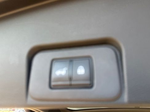 Certified 2025 Nissan Rogue Platinum FWD image 36