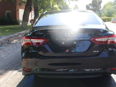 Used 2018 Toyota Camry XLE FWD image 48