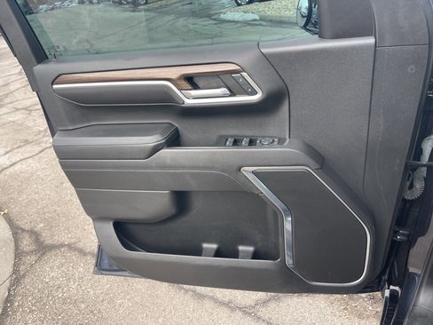 Certified 2022 Chevrolet Silverado 1500 RST image 32