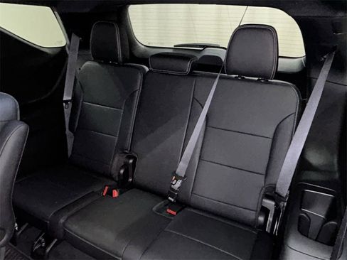 New 2026 Chevrolet Traverse LT w/ Driver Confidence Package image 24