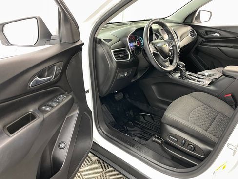 Used 2022 Chevrolet Equinox LT image 19