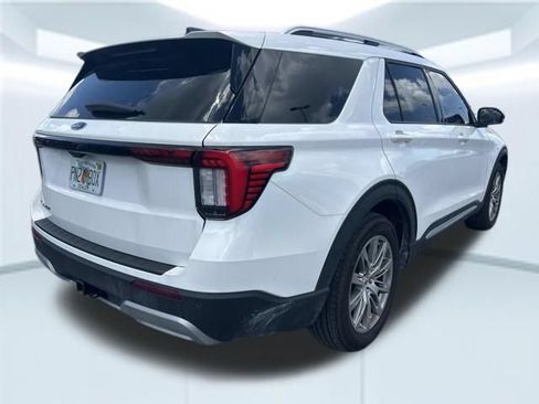 Used 2025 Ford Explorer Platinum RWD image 6