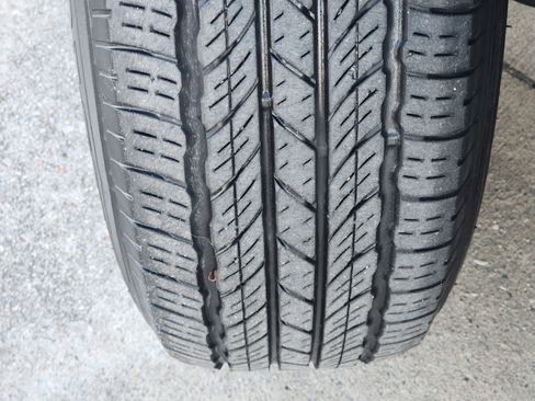 Used 2022 Toyota Tacoma SR5 image 10