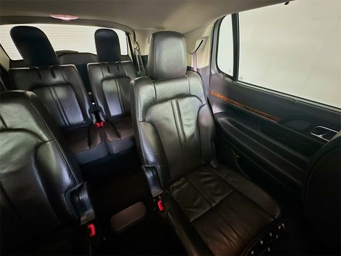 Used 2015 Lincoln MKT EcoBoost w/ Equipment Group 201A image 14