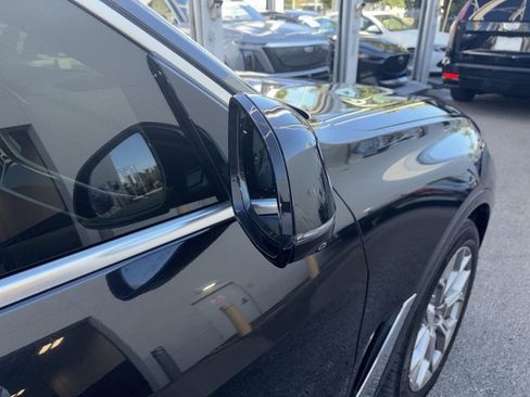 Used 2021 BMW X7 xDrive40i image 4