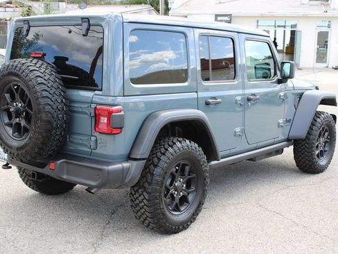 Used 2026 Jeep Wrangler Unlimited Sport AWD/4WD image 4