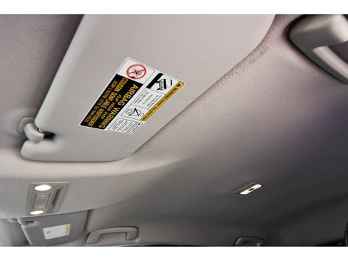 Certified 2025 Nissan Kicks SV AWD/4WD image 29