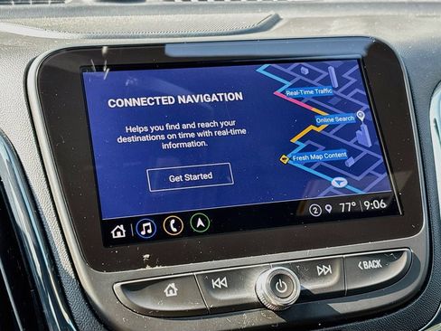 Used 2022 Chevrolet Equinox RS w/ RS Leather Package FWD image 13