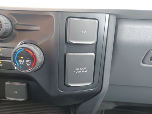 New 2026 Ford F250 XLT w/ FX4 Off-Road Package image 29