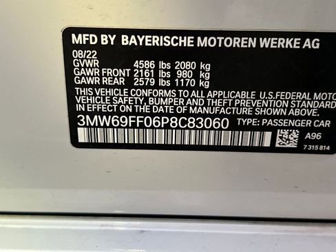 Certified 2023 BMW 330i Sedan w/ Premium Package image 19