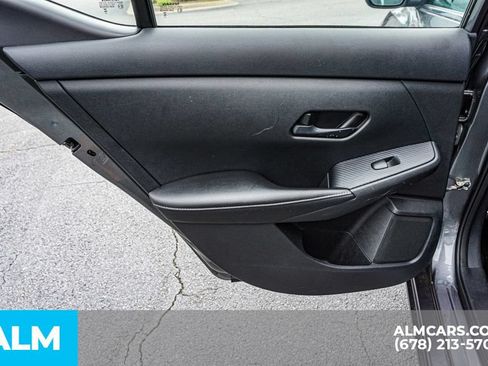 Used 2024 Nissan Sentra SV FWD image 47