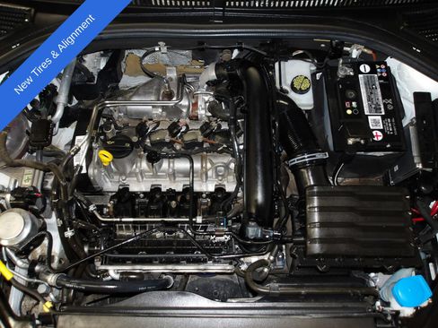 Used 2021 Volkswagen Jetta R-Line FWD image 19