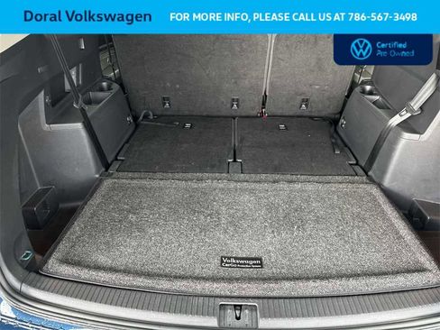 Certified 2022 Volkswagen Atlas SE w/ Black Wheel Package image 25