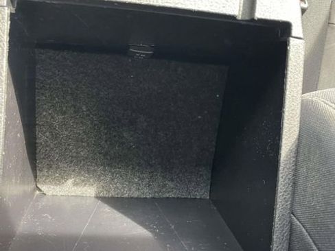 Used 2020 Toyota Tacoma TRD Sport image 29