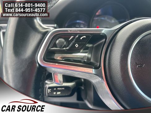 Used 2017 Porsche Macan S image 18