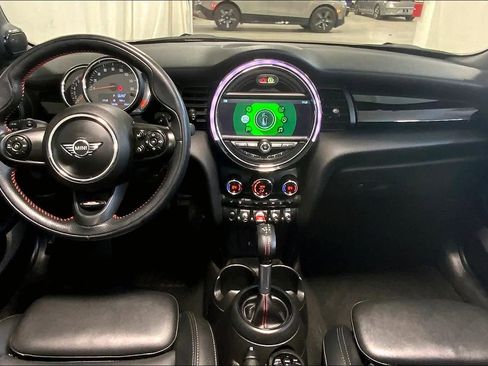 Used 2019 MINI Cooper S w/ Signature Upholstery Package image 15
