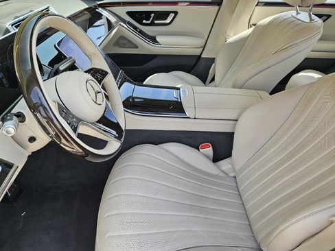 Used 2023 Mercedes-Benz S 500 4MATIC image 13