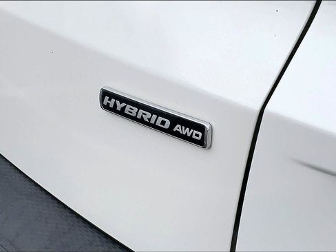 Used 2022 Ford Escape Titanium w/ Titanium Elite Package image 8