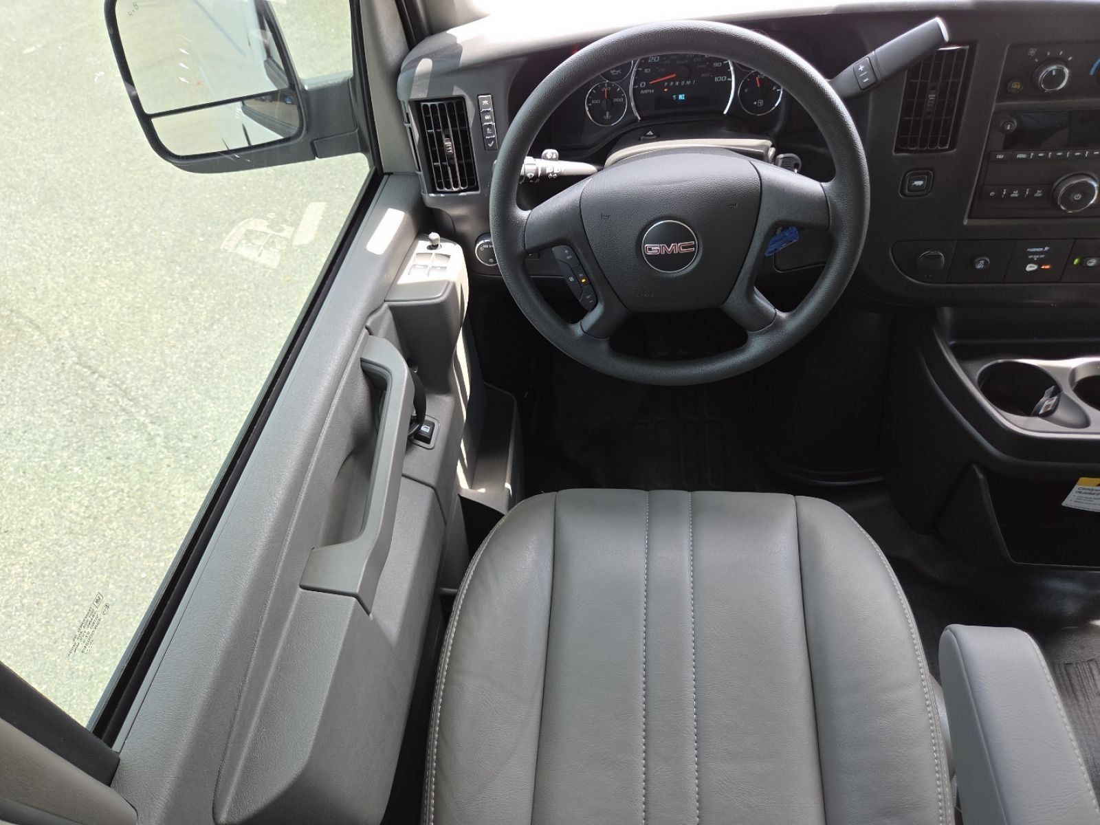 New 2026 GMC Savana 2500 Extended w/ Driver Convenience Package RWD image 23