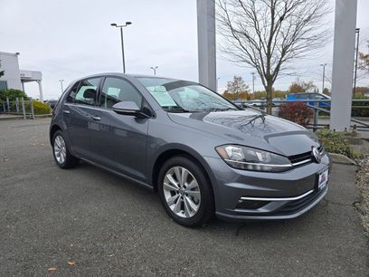 Used 2019 Volkswagen Golf SE