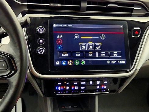 Used 2023 Chevrolet Bolt EUV Premier w/ Sun & Sound Package FWD image 18