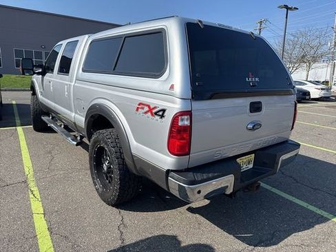 Used 2014 Ford F250 Lariat w/ Lariat Ultimate Package image 3