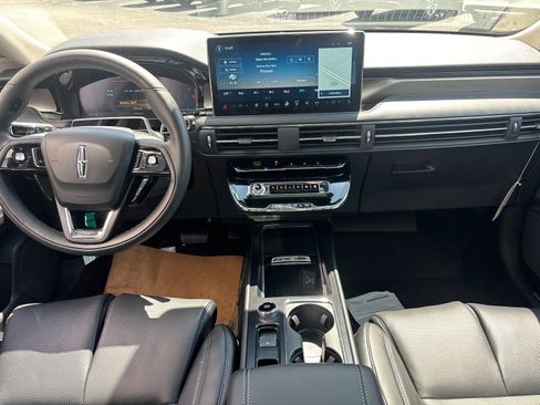 New 2026 Lincoln Corsair Grand Touring AWD/4WD image 30