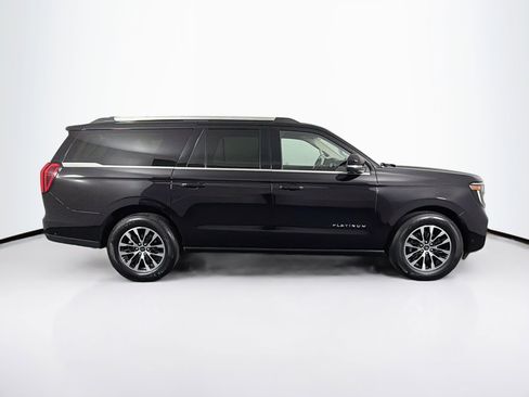 Used 2025 Ford Expedition Max Platinum AWD/4WD image 12